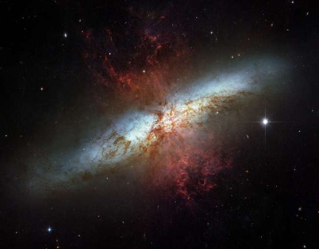 Messier 82